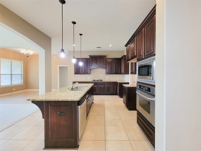 Building Photo - 2886 Tuscania Ln