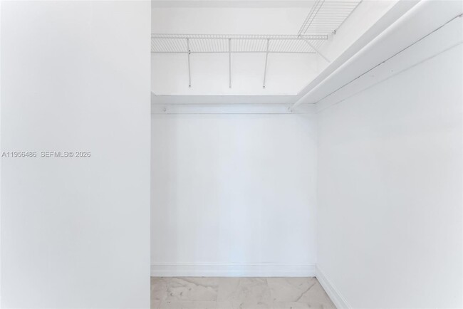 Building Photo - 700 Biltmore Way