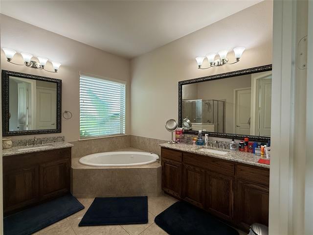 Building Photo - 405 Desert Willow Ln