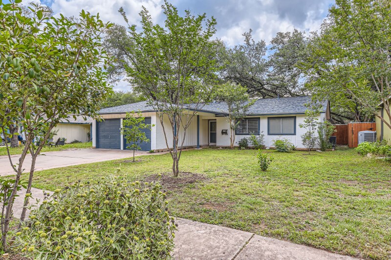 Building Photo - 7801 Wycombe Dr