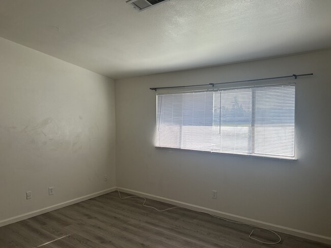 Building Photo - 1808 Colorado Ave