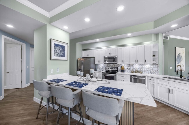 Building Photo - 10620 Gulf Shore Dr