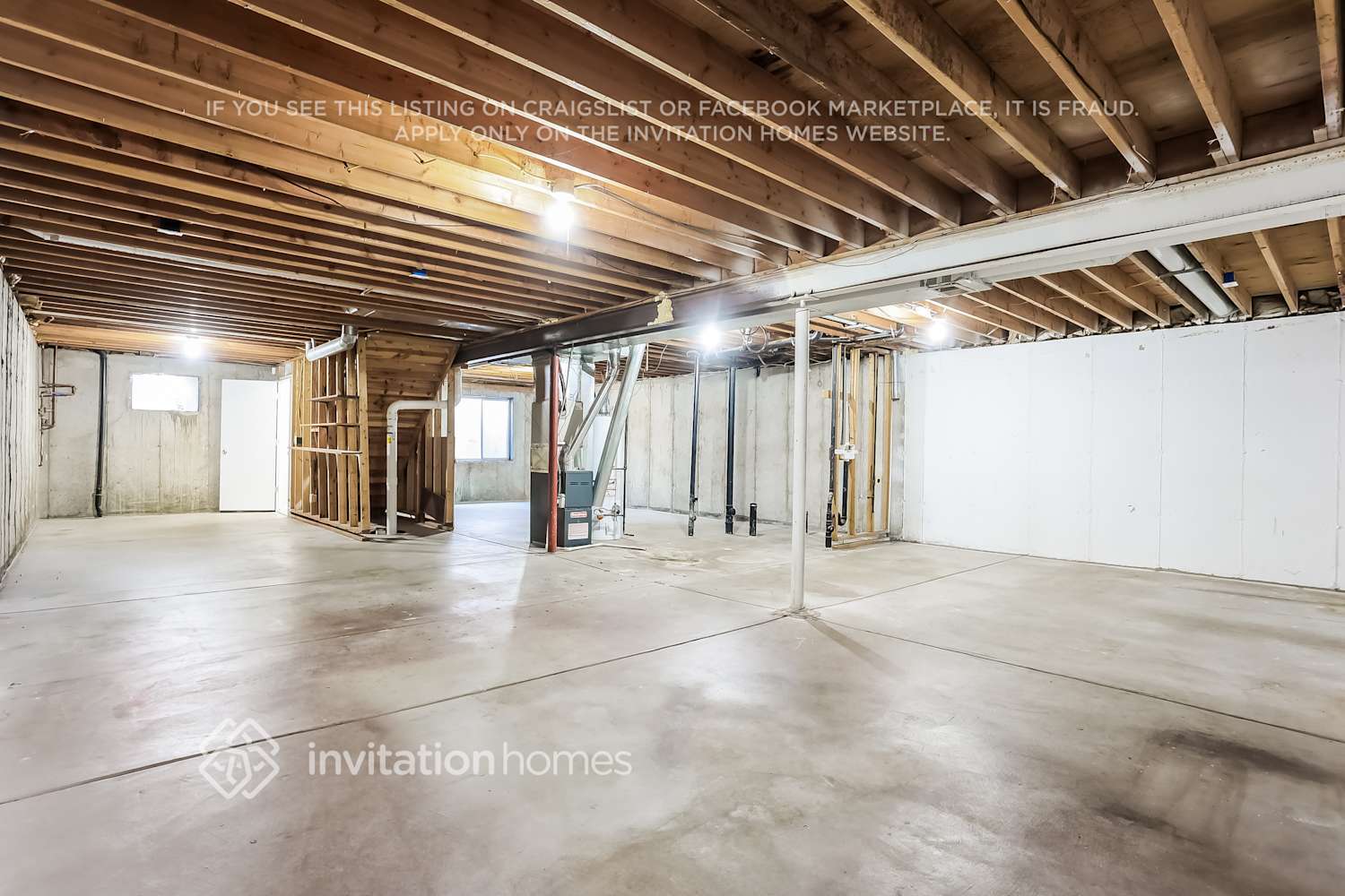 Building Photo - 17341 E Wagontrail Pkwy