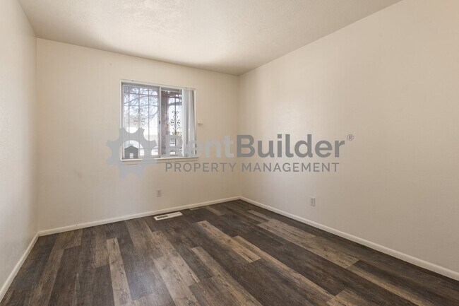 Building Photo - CALL US TODAY AT (505) 808-6467 TO SCHEDULE A CONVENIENT SHOWING