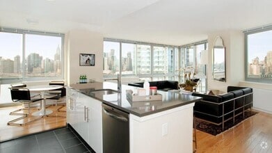 Building Photo - 1 bedroom in Queens NY 11109