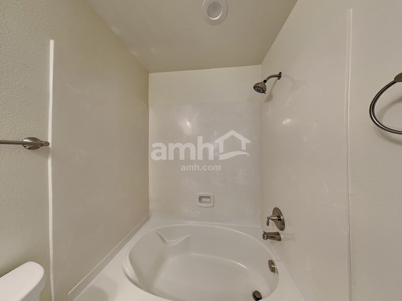 Building Photo - 9347 Brigham Ave