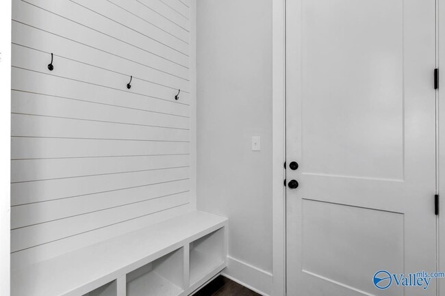 Building Photo - 308 Hay Rake Dr