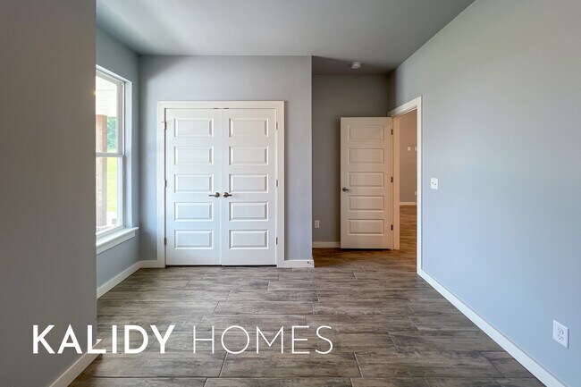 Building Photo - 17857 Salem Rd