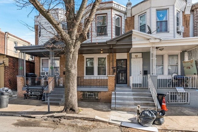 Building Photo - 3357 Malta St