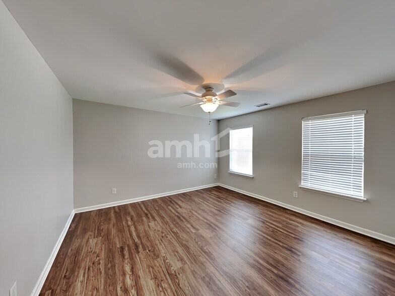 Building Photo - 11203 Tristan Ct