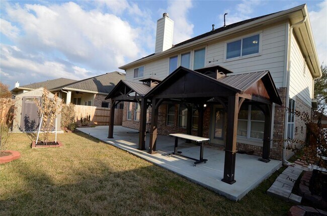 Building Photo - 7430 Boxwood Ridge Ln