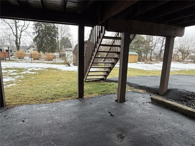 Building Photo - 820 Jacoby Rd