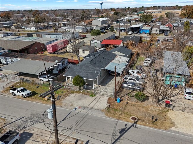 Building Photo - 14029 McNair St