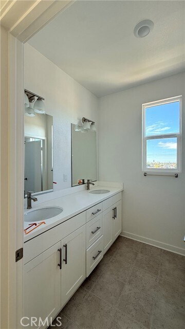 Building Photo - 1090 Foothill Blvd