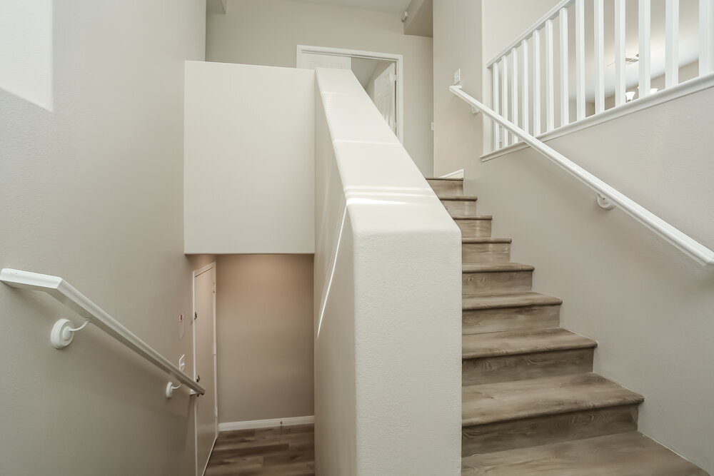 Building Photo - 5952 Post Mountain St