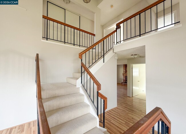 Building Photo - 118 Meadowlark Way