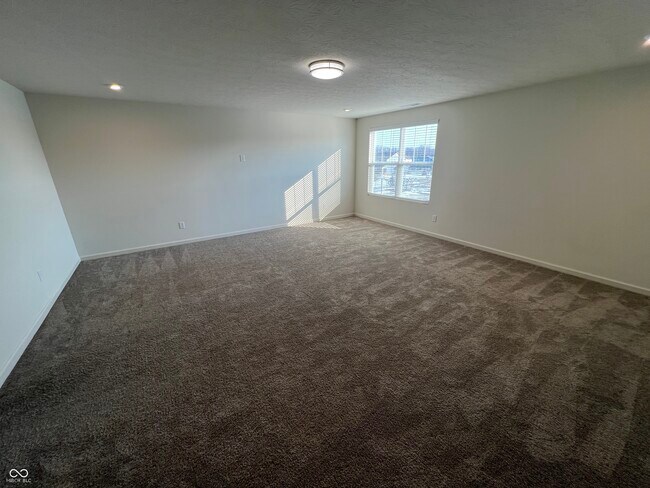 Building Photo - 5374 Noble Crossing Pkwy W