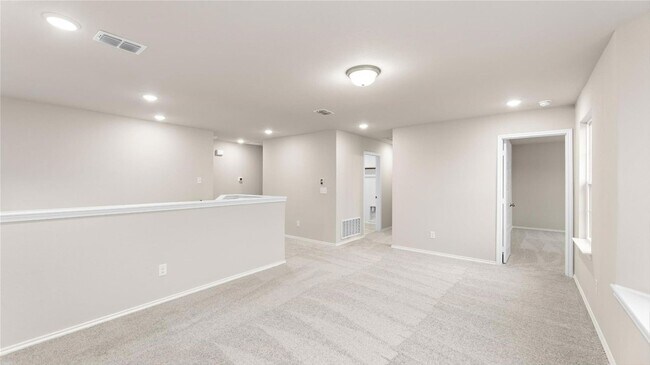Building Photo - 5908 Revere Dr