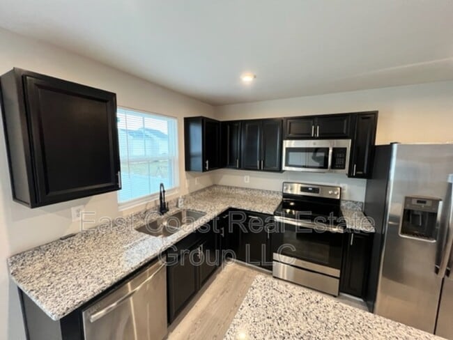 Building Photo - 216 Salida Trl