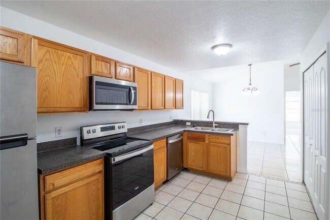 Building Photo - 108 Sundown Ct