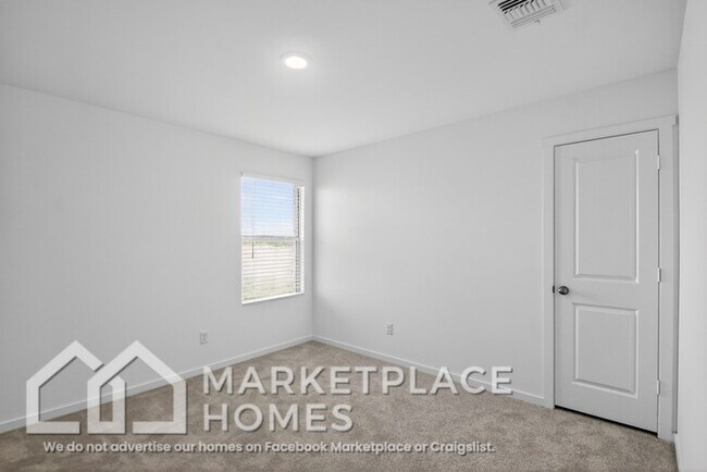 Building Photo - 9721 NW 124th St