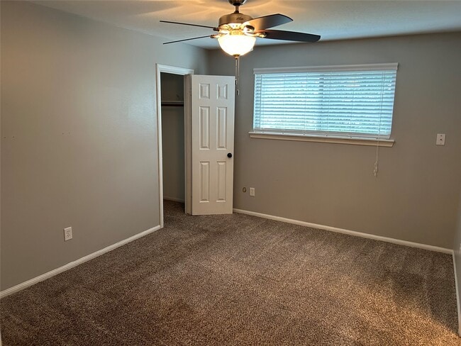 Building Photo - 11602 Cypresswood Dr