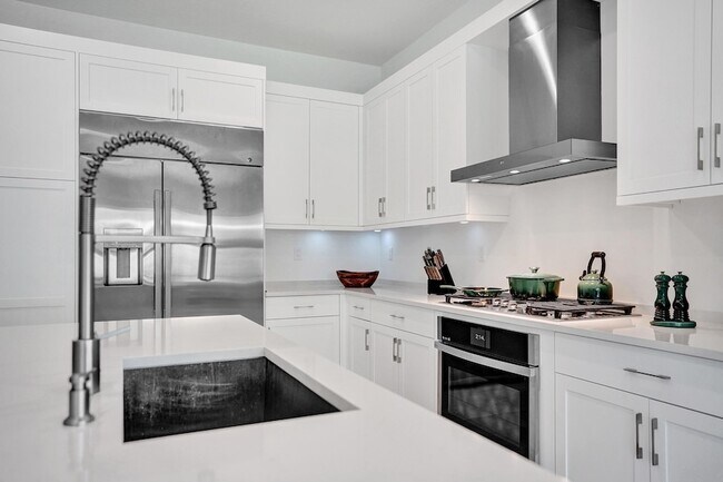 Building Photo - 9164 Silver Marsh Ln