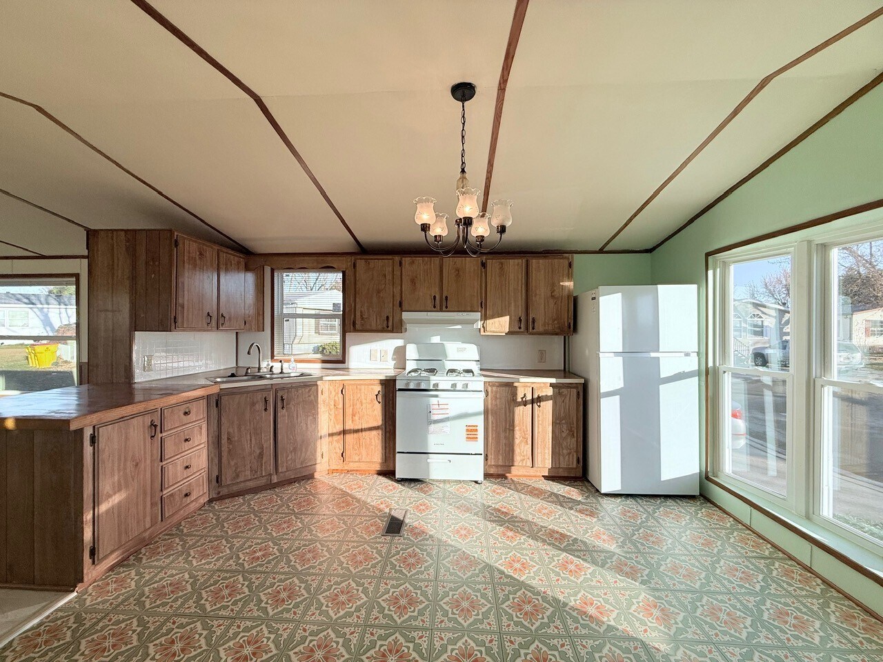 Building Photo - 52335 Harrisburg Ln