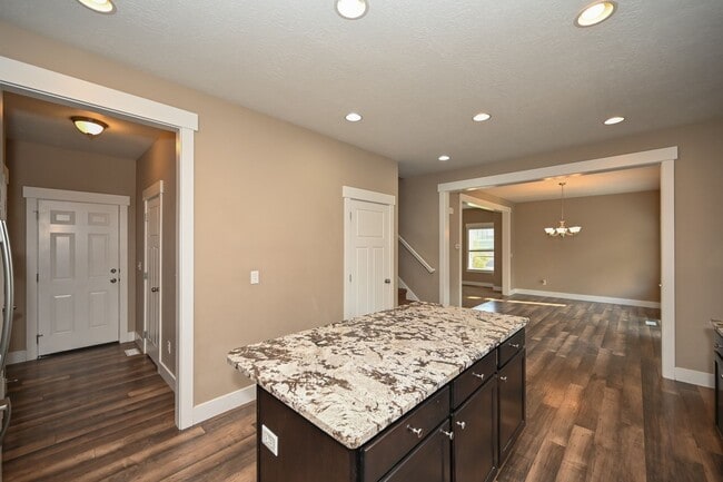 Building Photo - 13078 S Elm Hollow Ct