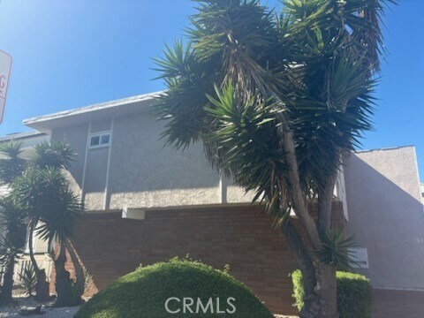 Primary Photo - 515 7th St