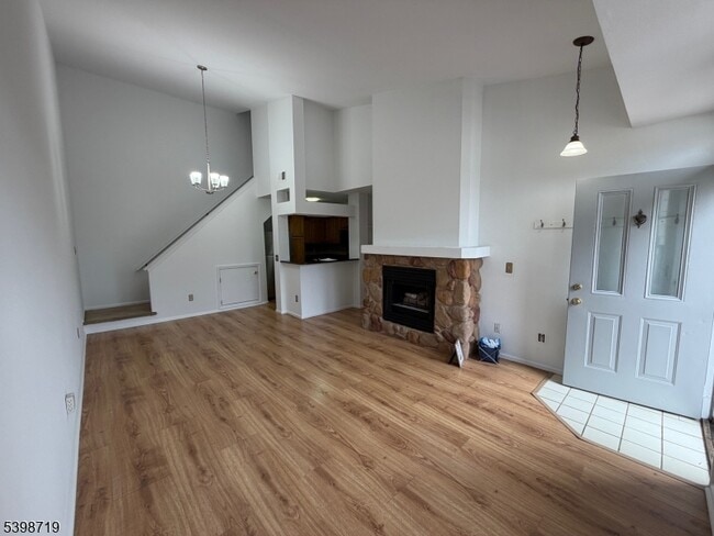 Building Photo - 94 Wescott Rd