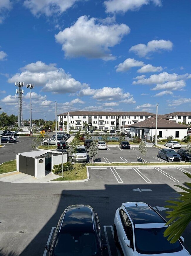 Building Photo - 15600 SW 136th St