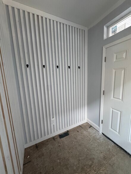 Building Photo - 961 Heyl Ave