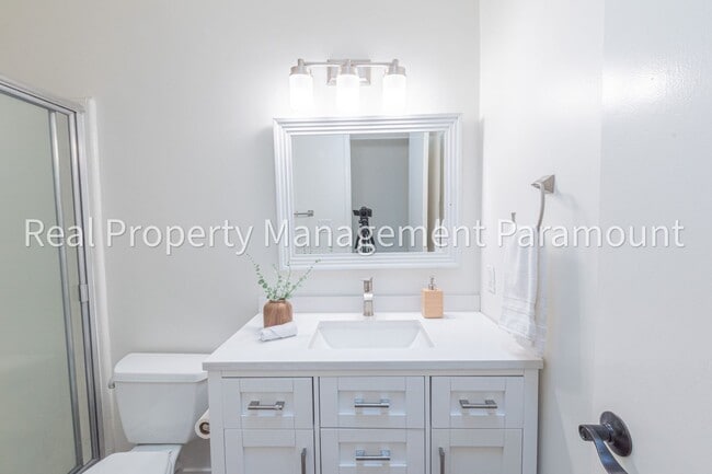 Building Photo - 2-Bedroom Condo for Rent – Spacious, Modern & Centrally Located!