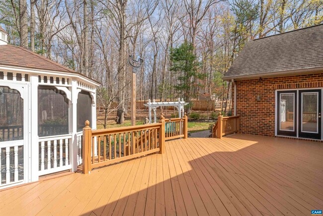 Building Photo - 3125 Beau Mont Farm Rd