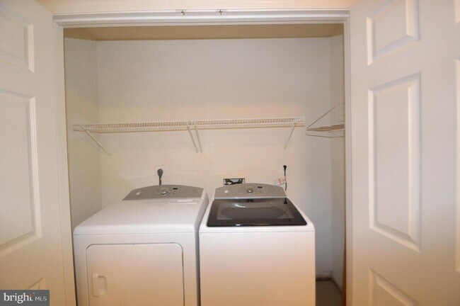 Building Photo - 13509 Bannacker Pl