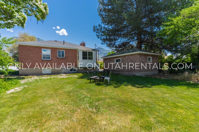 Building Photo - 1345 N 300 W