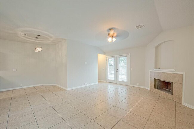 Building Photo - 17435 Turquoise Stream Dr