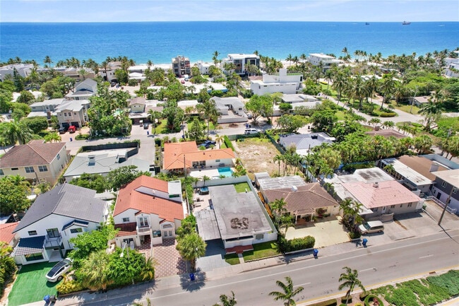 Building Photo - 2716 N Ocean Blvd