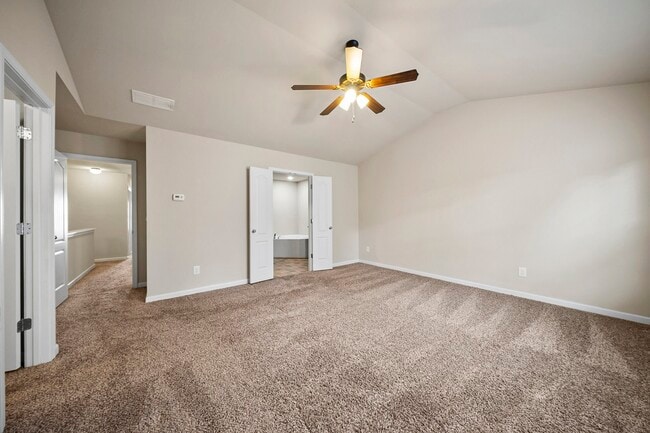 Building Photo - 232 Bobbie Way