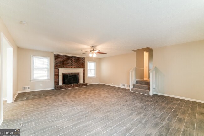 Building Photo - 723 Osco Pkwy