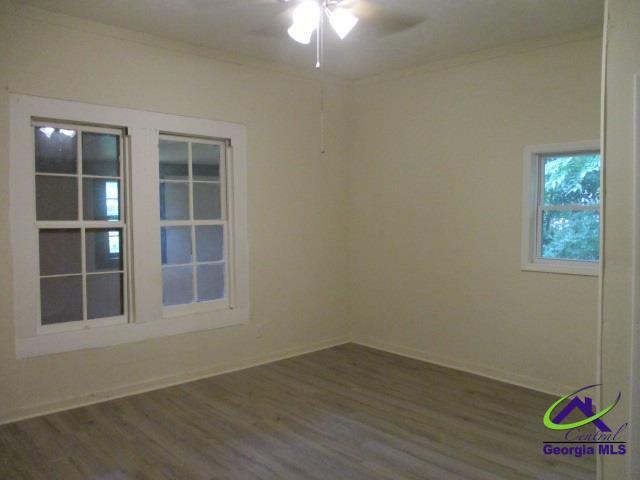 Building Photo - 202 3rd St