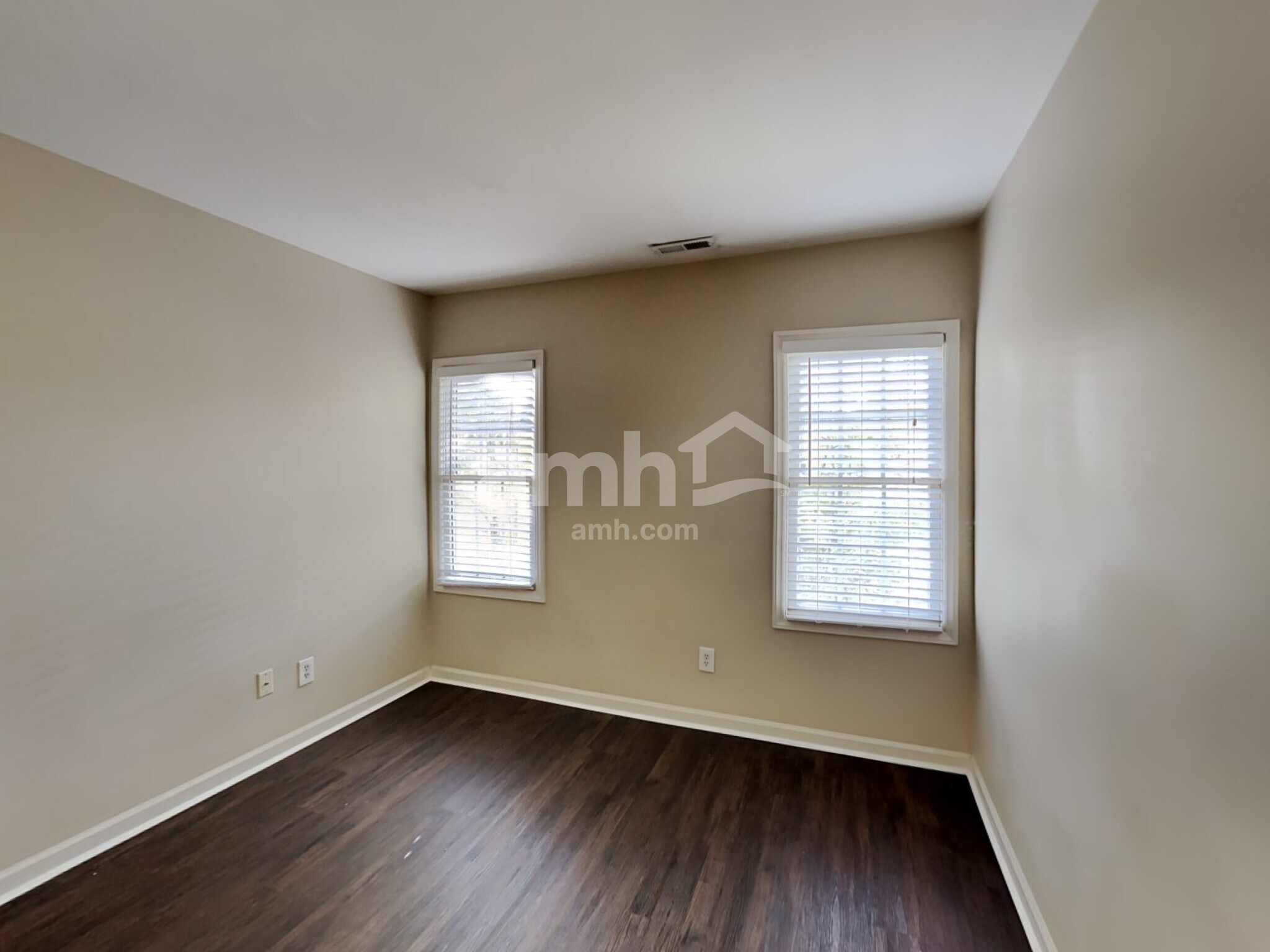 Building Photo - 2200 Bay Creek Ct