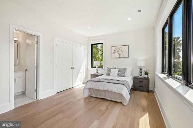 Building Photo - 5805 Massachusetts Ave