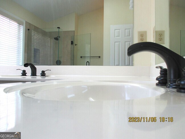 Building Photo - 1790 Summit Edge Cir