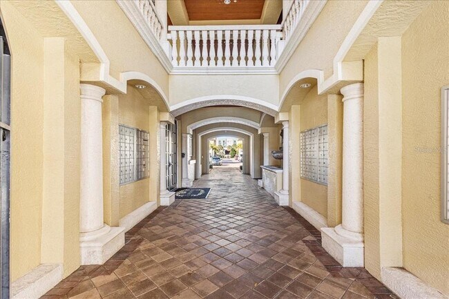 Building Photo - 111 S Sherrill St