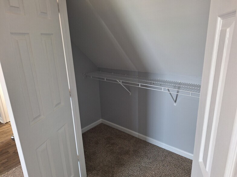 Large closets for ample storage - 695 Artic Ave