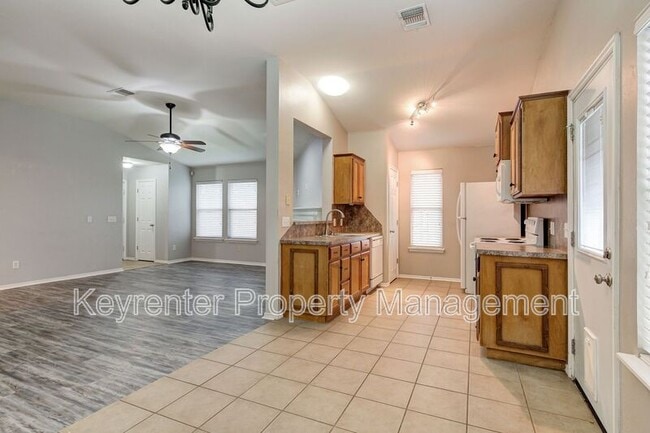 Building Photo - 13313 SW 2nd Terrace