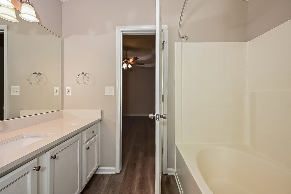 Building Photo - 324 Brannans Ct