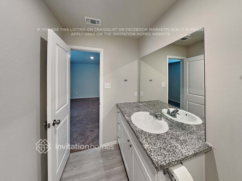 Building Photo - 7339 Plata Cir
